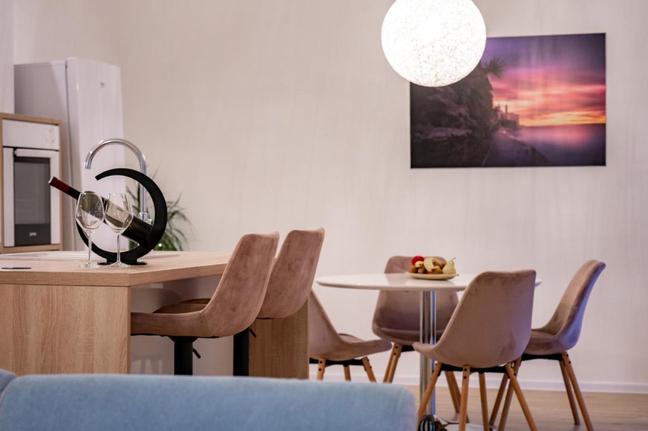 Grguric Apartments Palit Eksteriør bilde